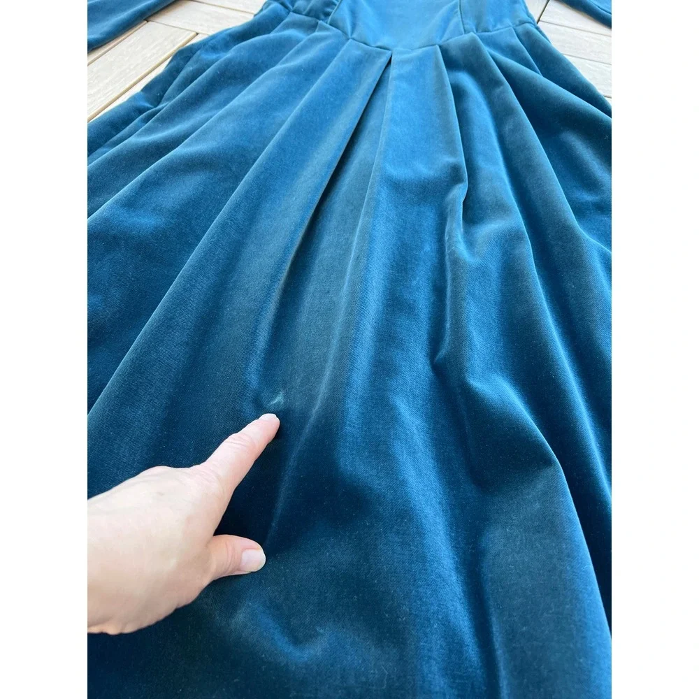 Vintage Laura Ashley Victorian Style Velvet long sleeve Dress - Picture 8 of 10